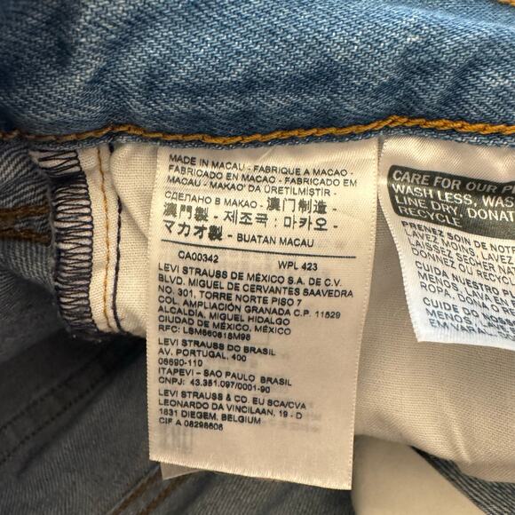 Levi's Wedgie Straight Premium Big E Raw Hem Ripped Jeans 25 NWOT - Picture 9 of 15
